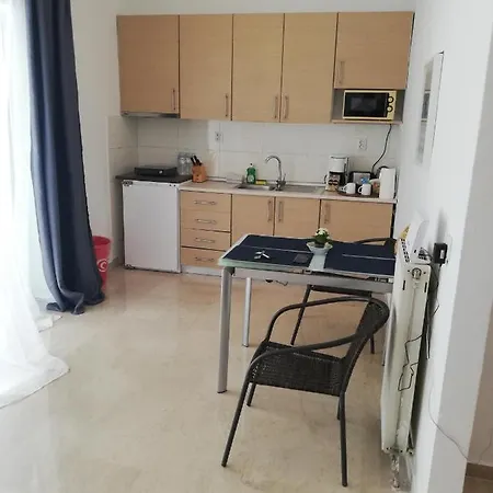 By The Sea, Thessaloniki Apartman Peraía